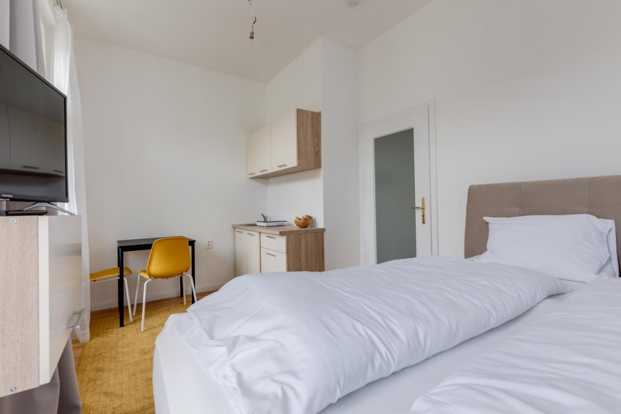 Jt'S Apartments Spanelska Str. Praha Eksteriør bilde